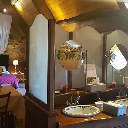 Le Cdv - Bar Lounge&chambres Insolites